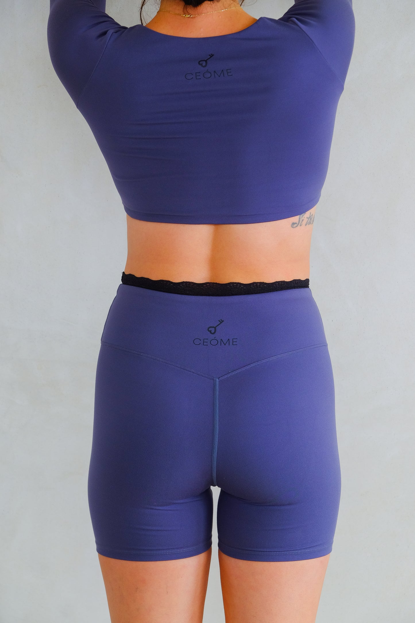 RAINEY — Top (Pre-Order)